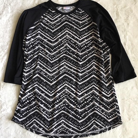LuLaRoe Tops - LuLaRoe 3/4 Sleeve Shirt Size 3XL